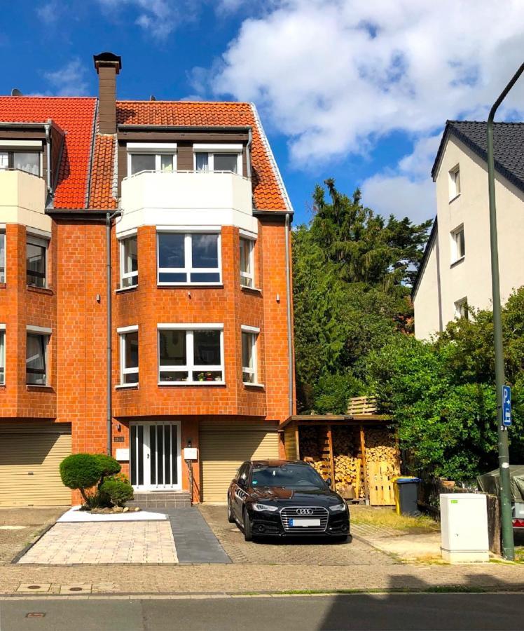 Modernes Apartment In Schoener Lage Дюселдорф Екстериор снимка