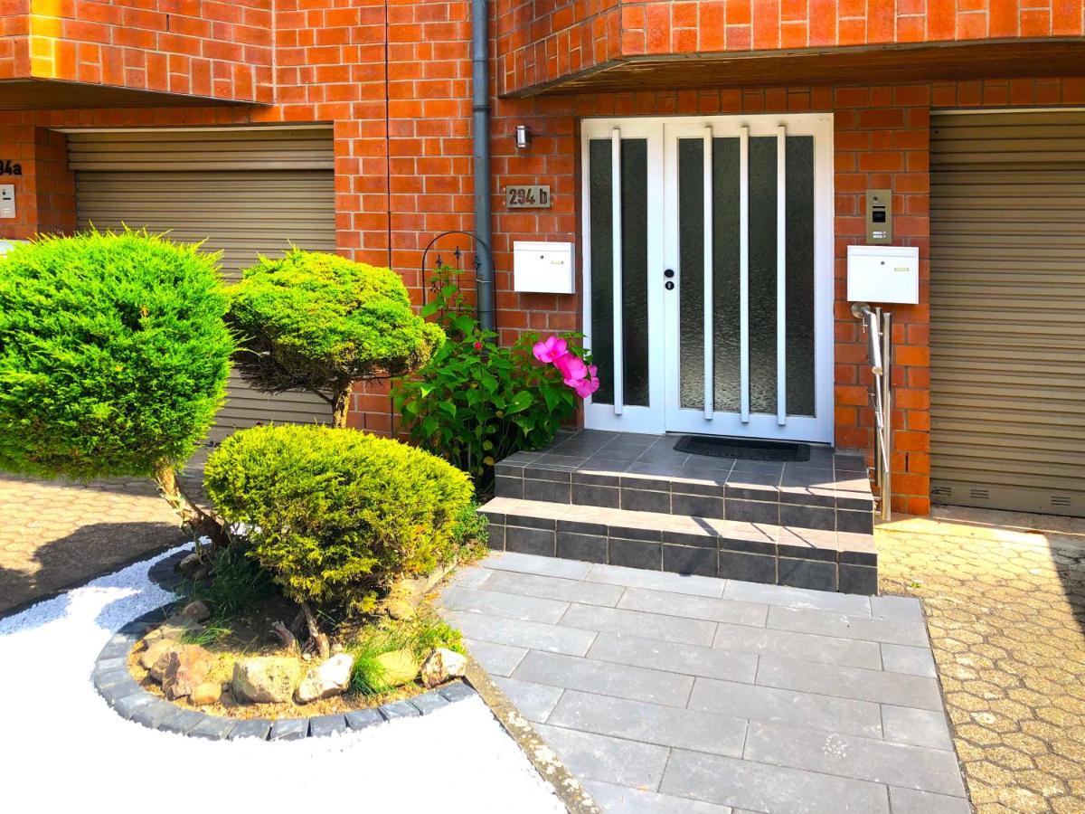 Modernes Apartment In Schoener Lage Дюселдорф Екстериор снимка