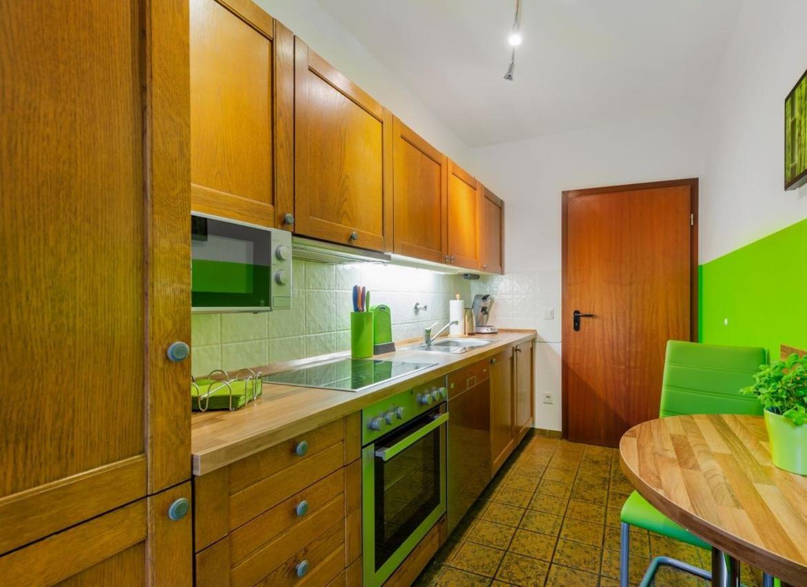 Modernes Apartment In Schoener Lage Дюселдорф Екстериор снимка